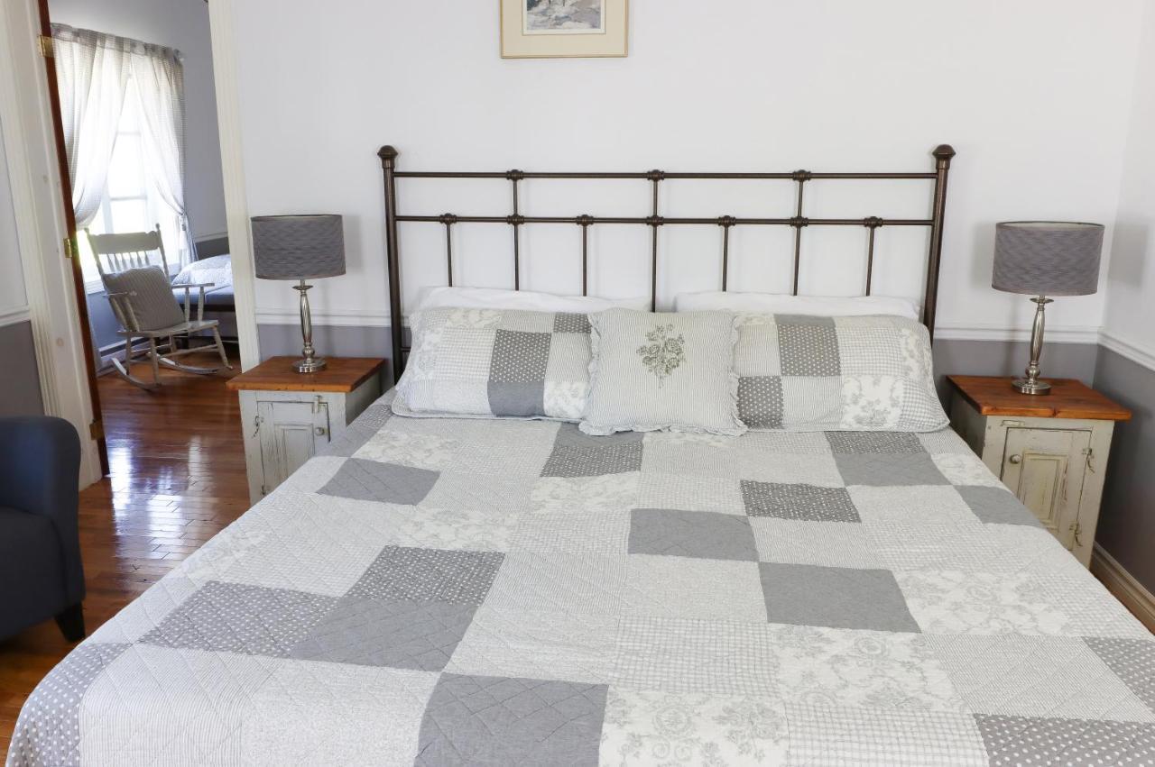 Bed & Breakfast, Gite La Princesse Des Champs Saint-Jean-de-Boischâtel Екстериор снимка