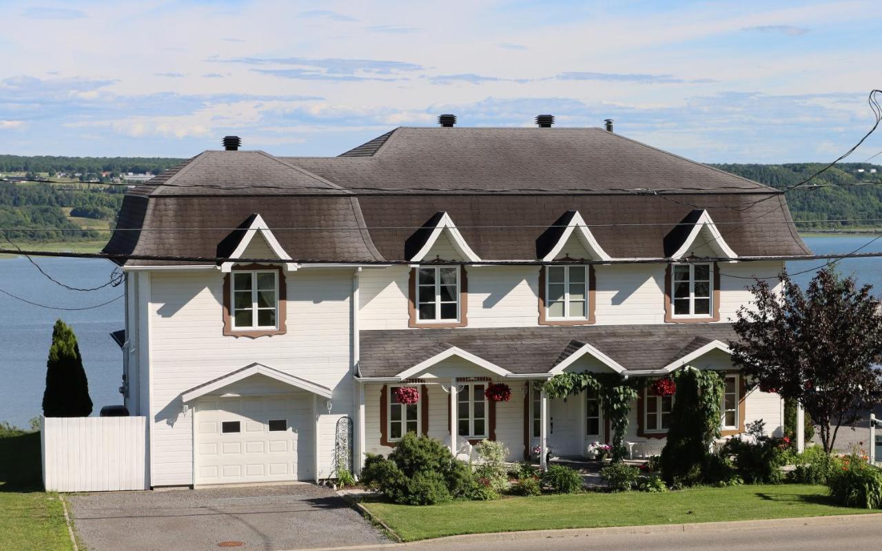 Bed & Breakfast, Gite La Princesse Des Champs Saint-Jean-de-Boischâtel Екстериор снимка