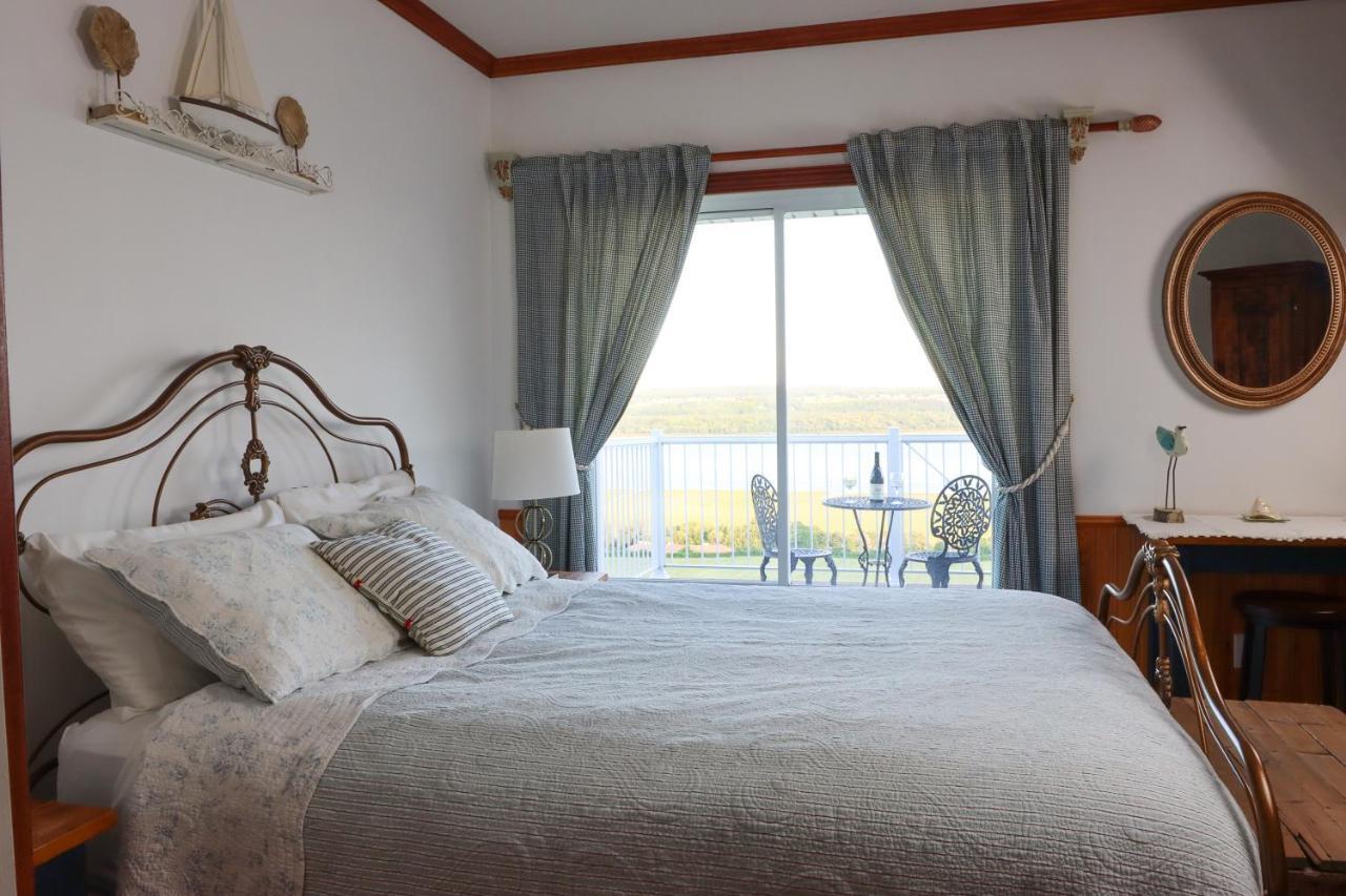 Bed & Breakfast, Gite La Princesse Des Champs Saint-Jean-de-Boischâtel Екстериор снимка