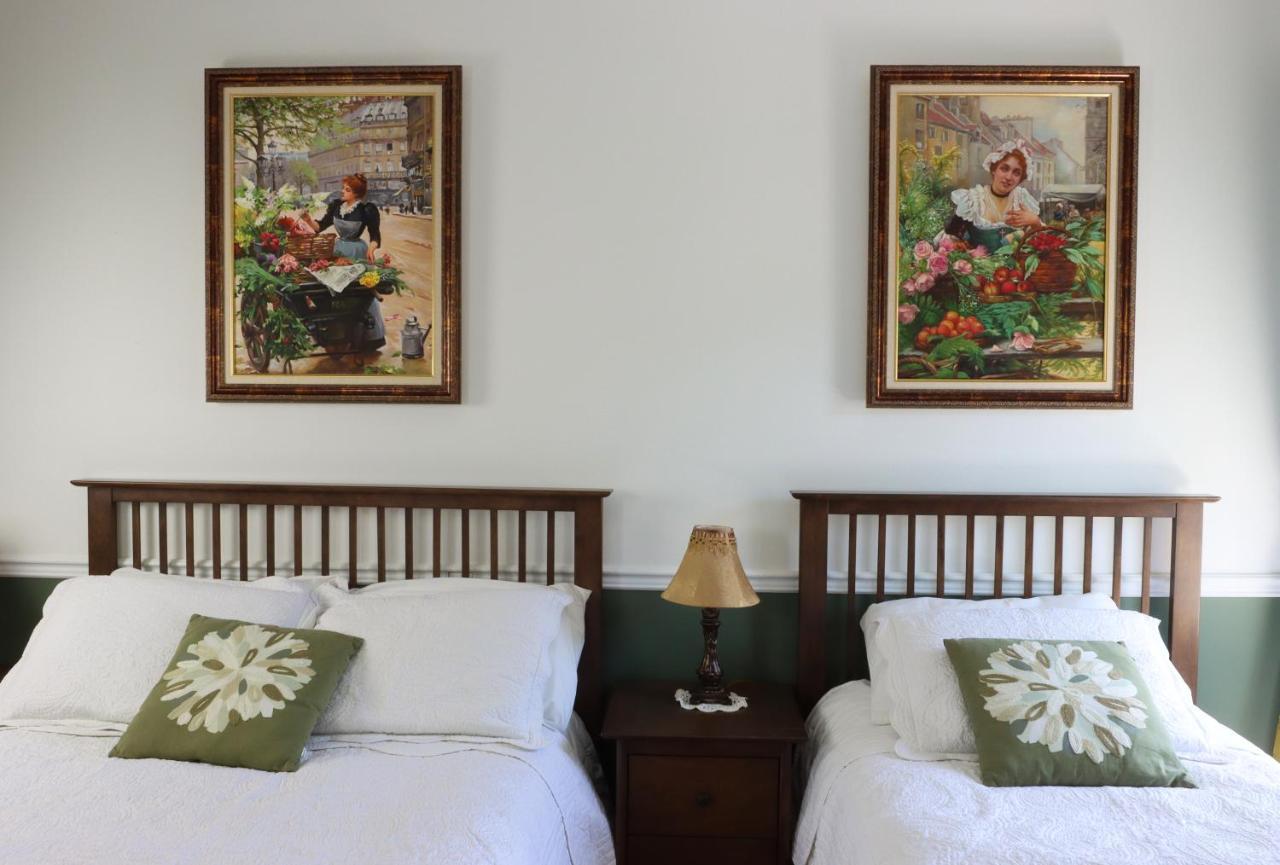 Bed & Breakfast, Gite La Princesse Des Champs Saint-Jean-de-Boischâtel Екстериор снимка