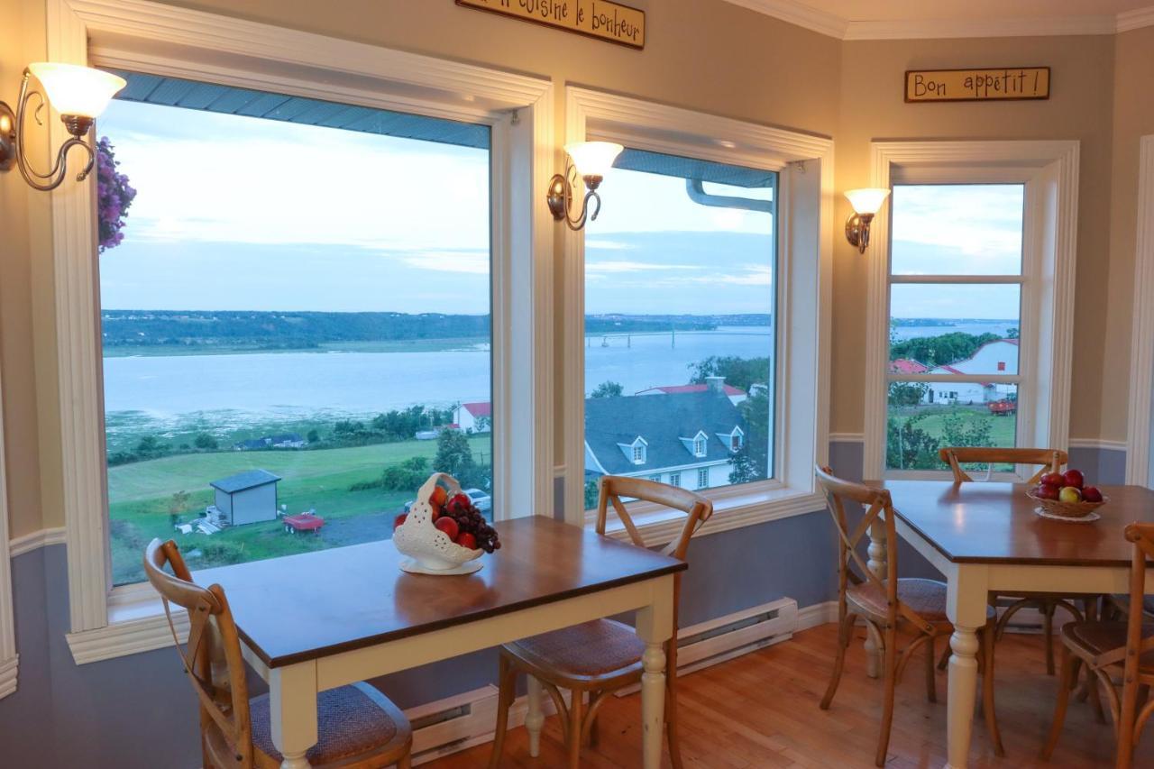 Bed & Breakfast, Gite La Princesse Des Champs Saint-Jean-de-Boischâtel Екстериор снимка