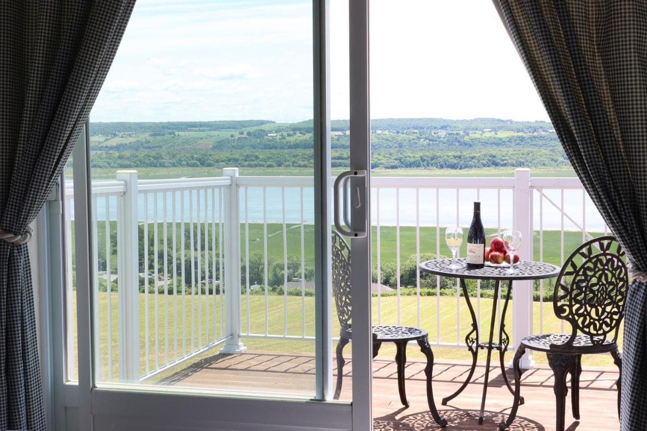 Bed & Breakfast, Gite La Princesse Des Champs Saint-Jean-de-Boischâtel Екстериор снимка