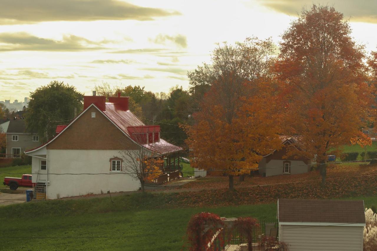 Bed & Breakfast, Gite La Princesse Des Champs Saint-Jean-de-Boischâtel Екстериор снимка